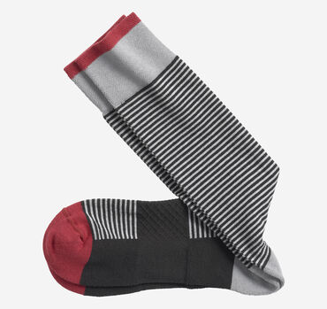 First in Comfort Mini-Stripe Socks