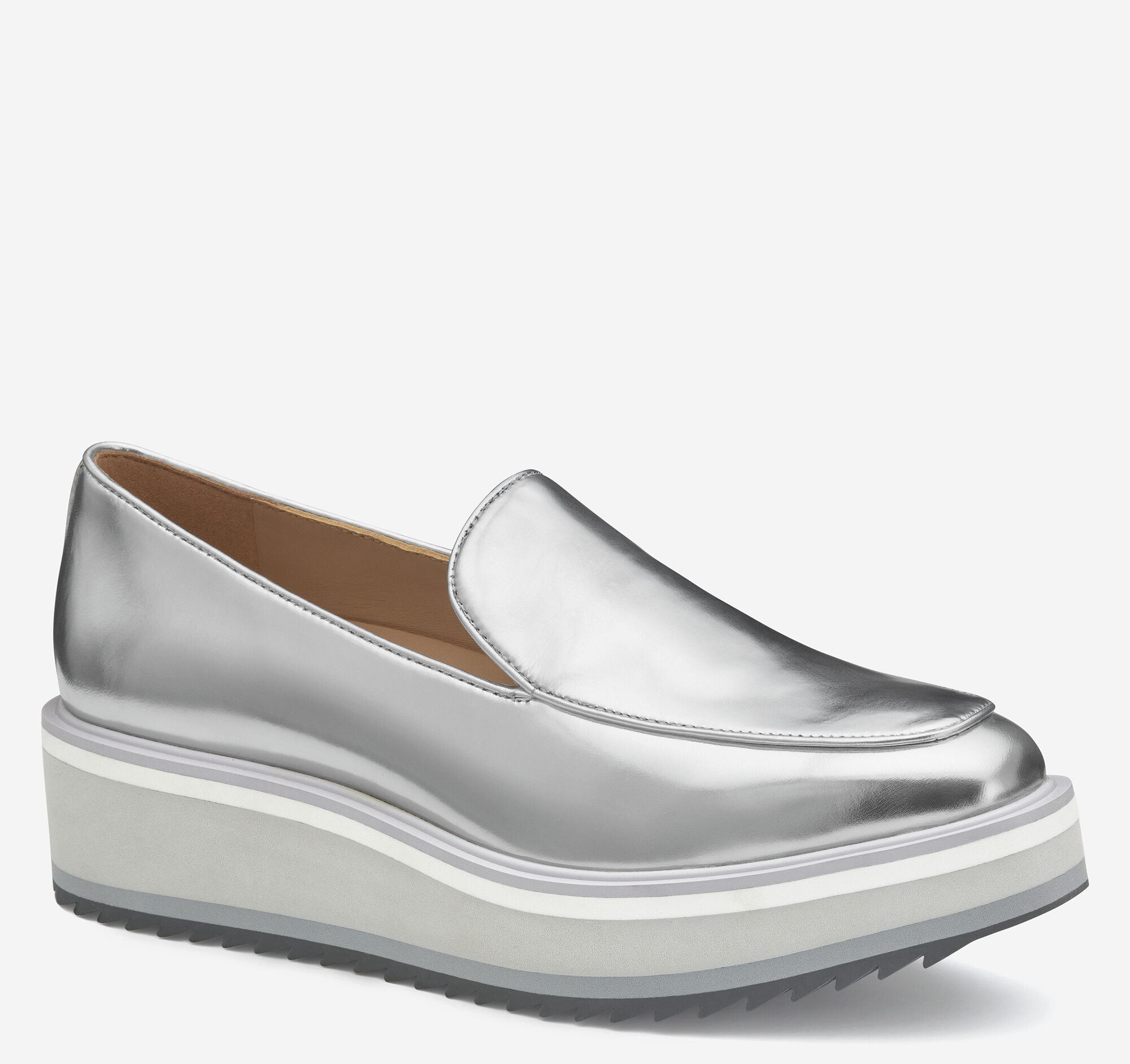 (取寄) ジョンストン&マーフィー レディース グレースリン ヴェニーシャン Johnston & Murphy women Gracelyn Venetian Silver Italian llic Women's Gracelyn Venetian in Silver Metallic Sheepskin | Johnston