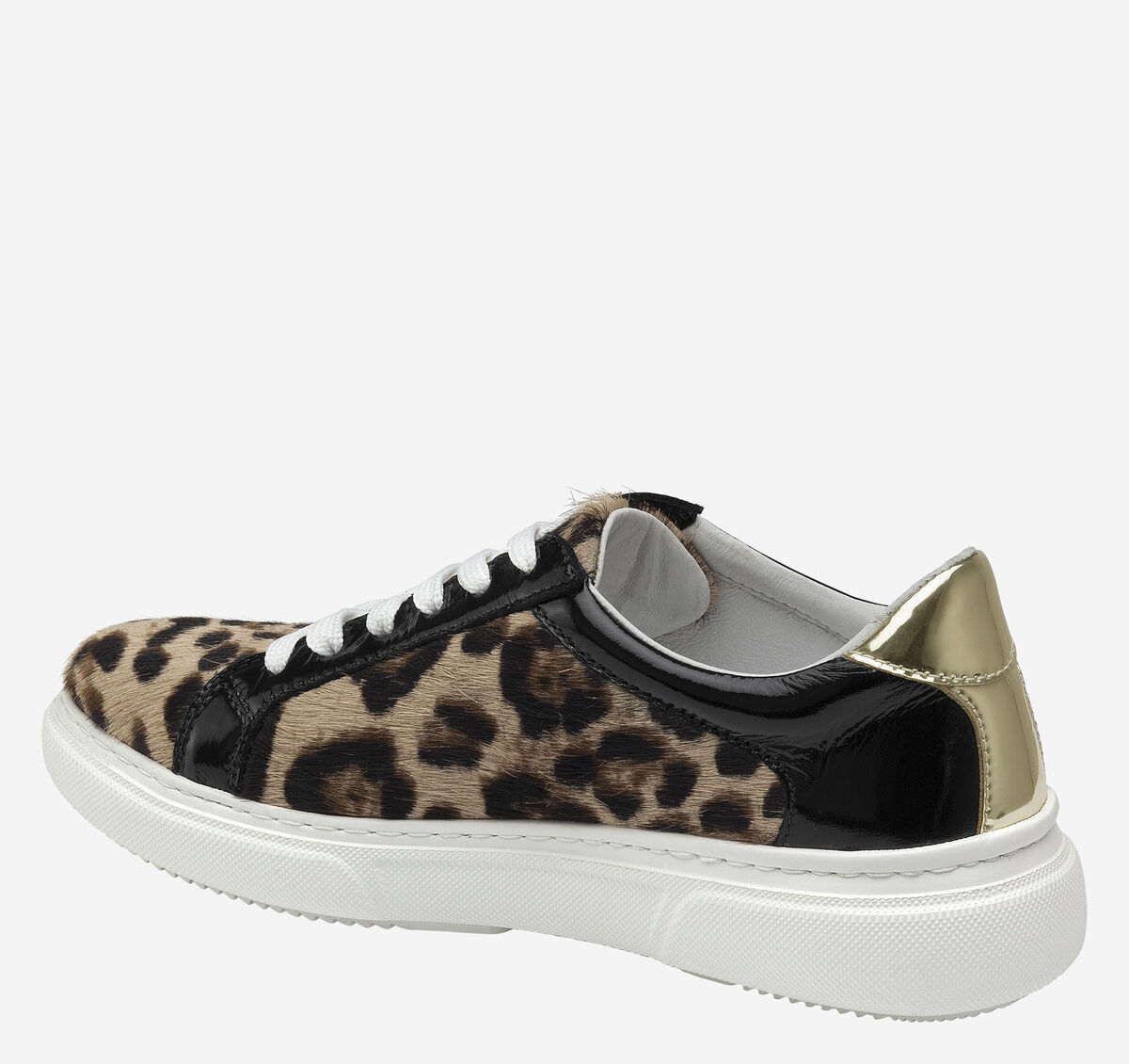 Nora image number null