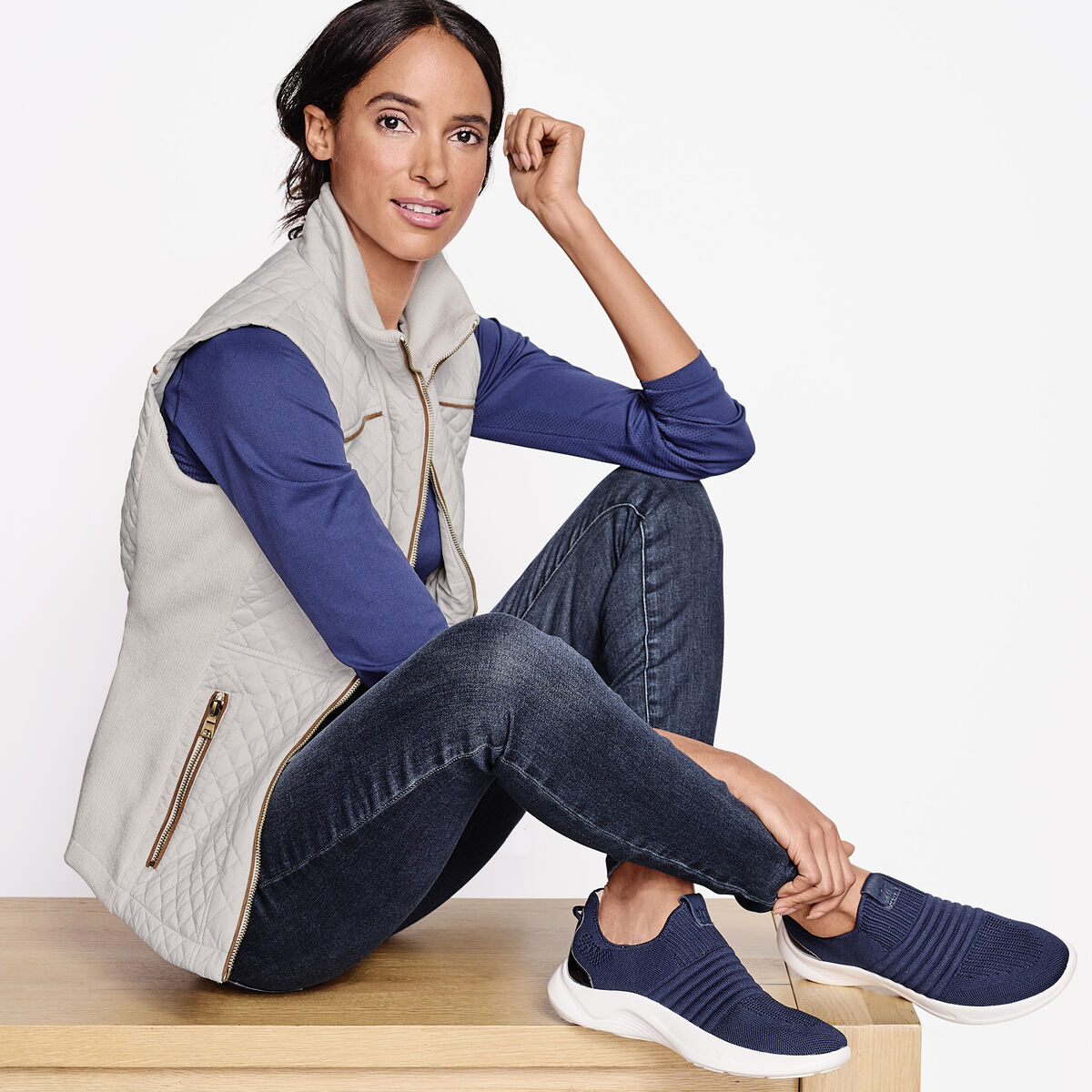 Quilted Vest image number null