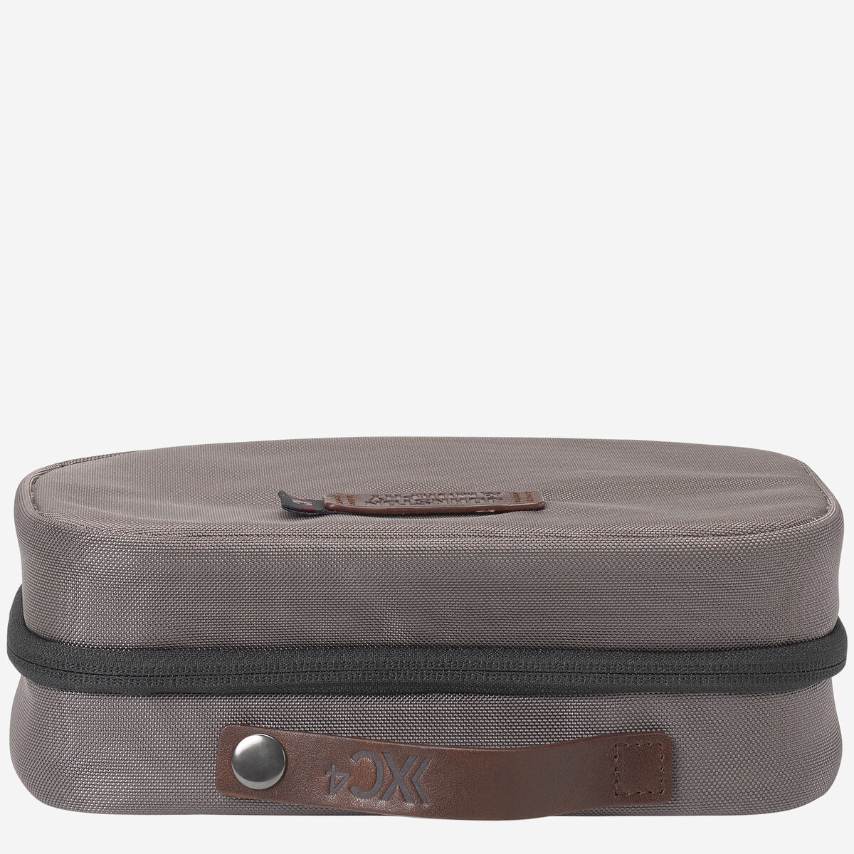 XC4 Toiletry Kit image number null