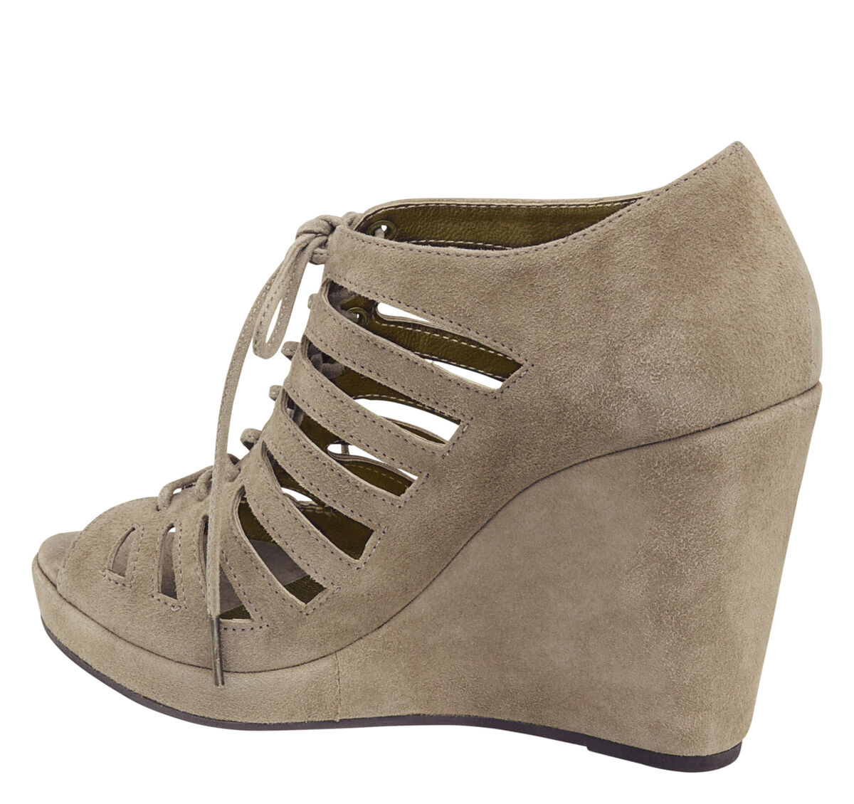 Maddie Wedge image number null