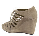 Maddie Wedge image number null