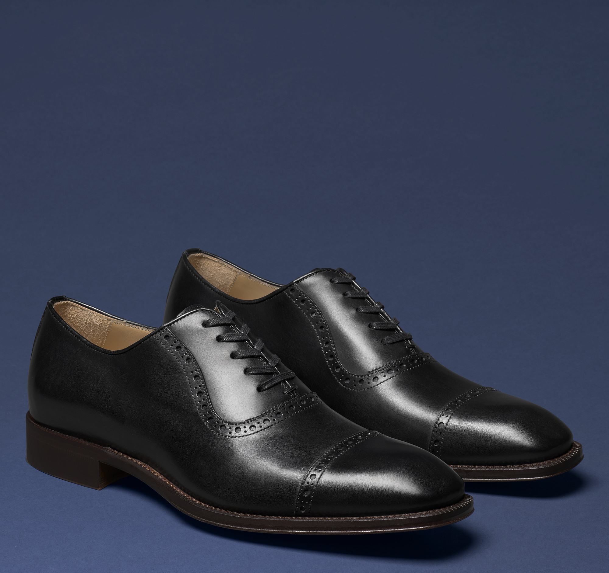 Johnston & Murphy Men's Winston Cap Toe - Black Italian Calfskin