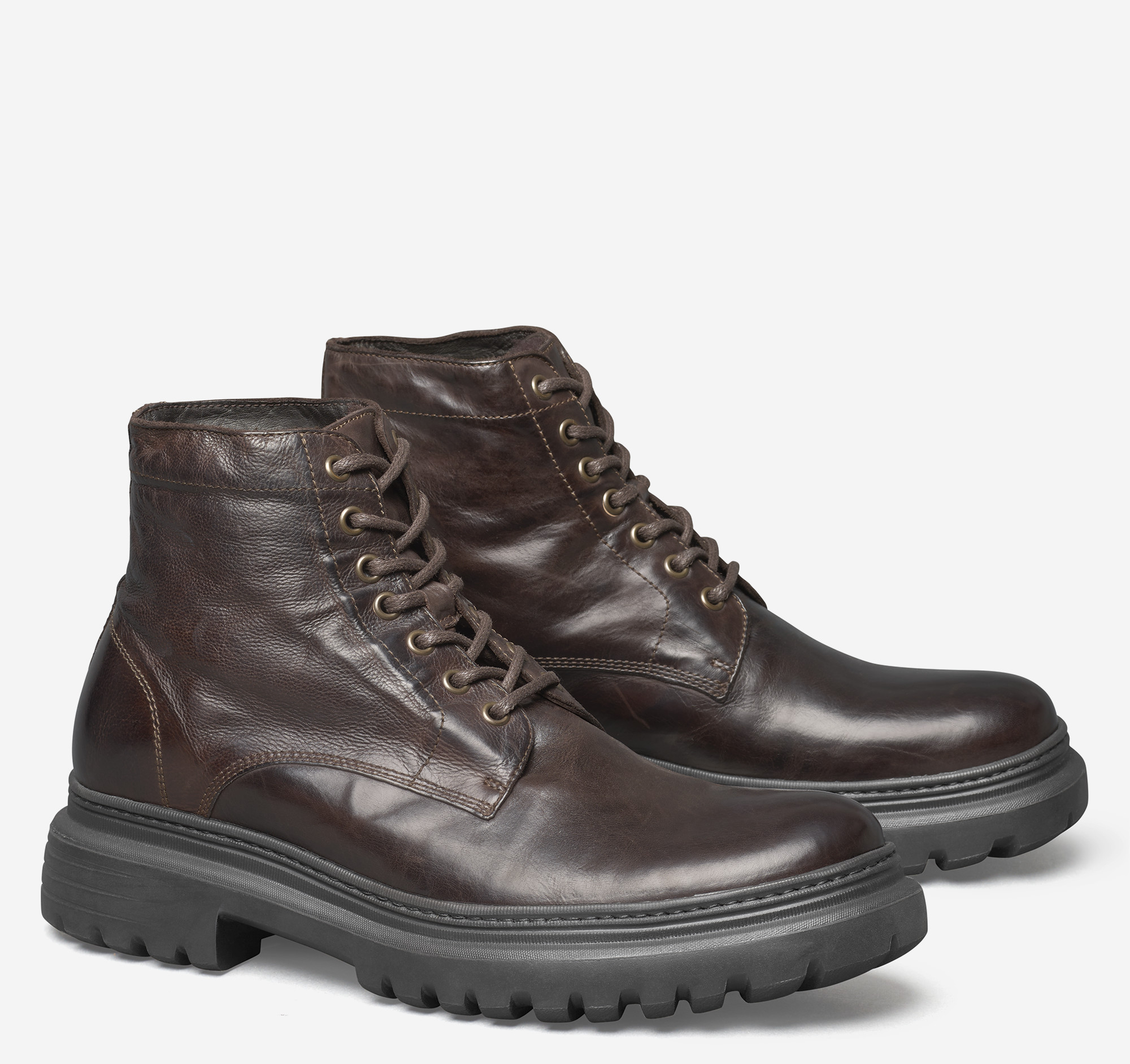 Everson Plain Toe Shearling Boot image number null