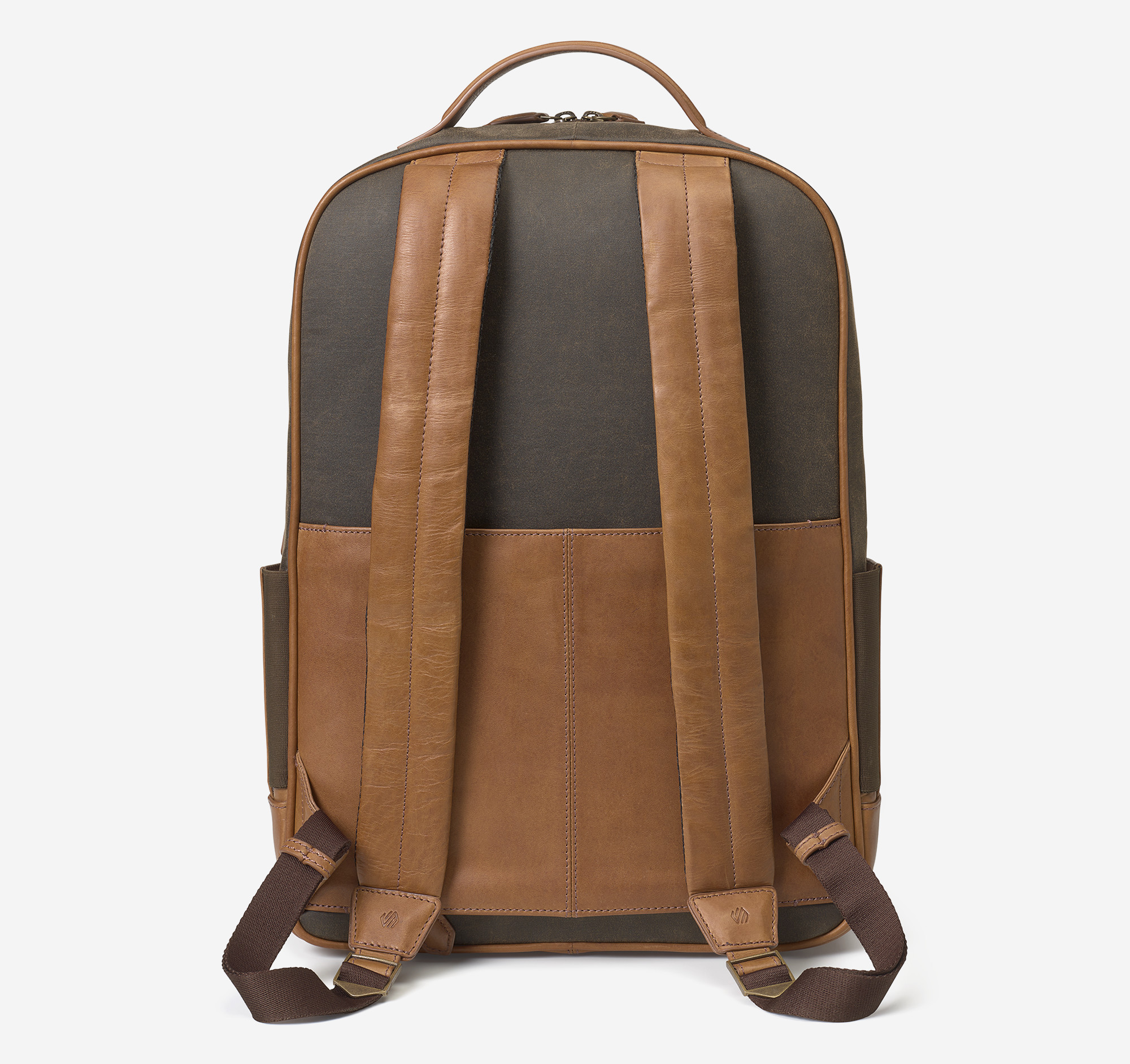 FYI, These Chic Bags Are Perfect for Carrying Your Laptop | Stylish  backpacks, Leather laptop bag, Chic backpack