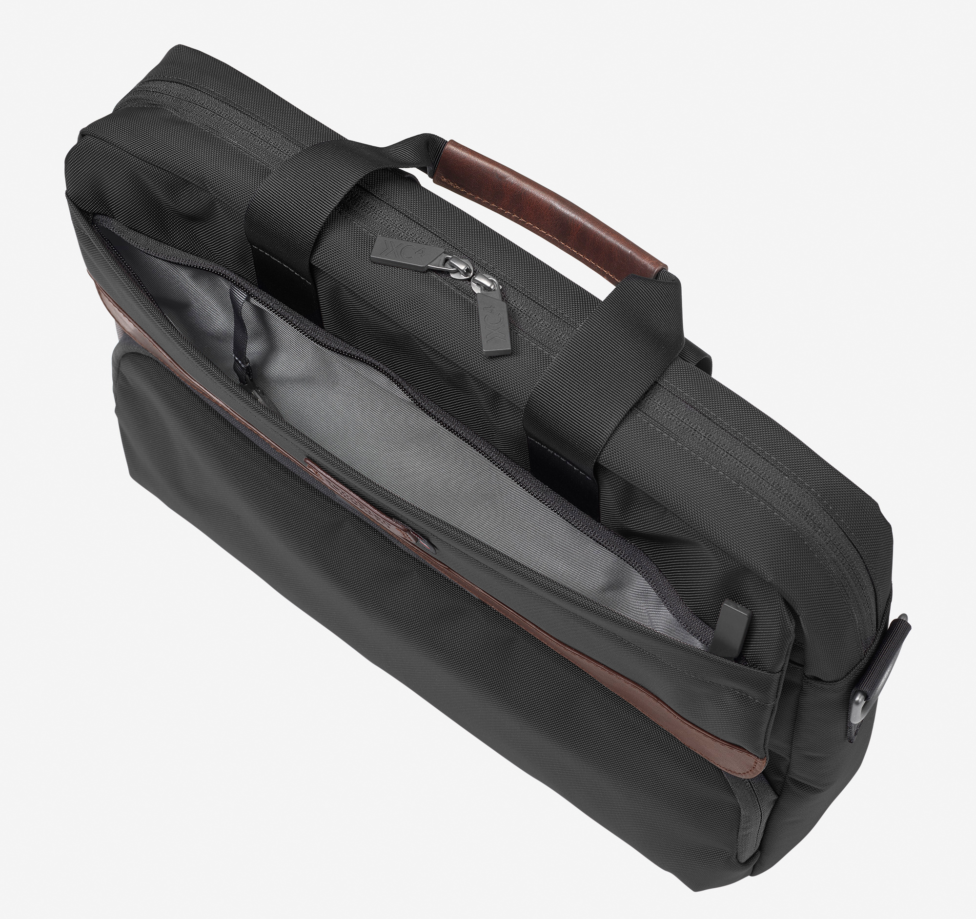 XC4 Briefcase image number null
