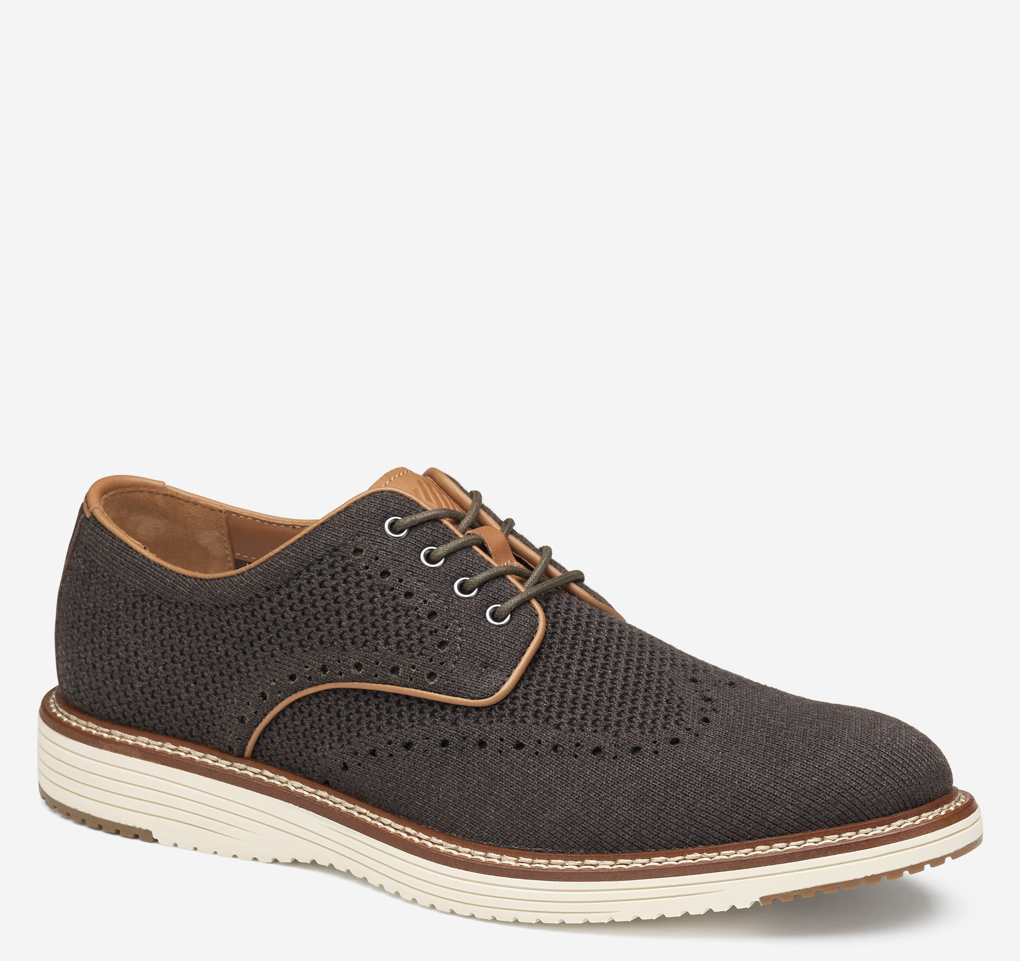 Classic wingtip shoes sales